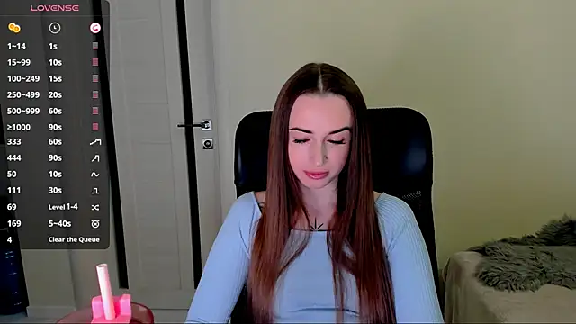 Kimmberr online show from 10.15.25