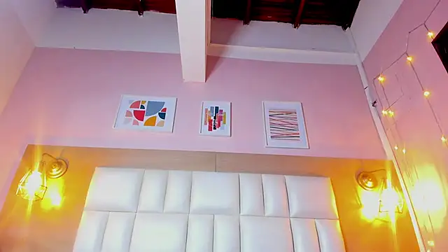 Dollar-girl online show from 02.07.25