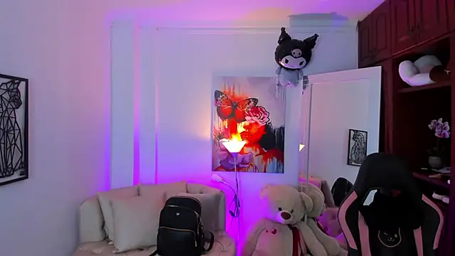 NATAASHA    online show from 02.26.25