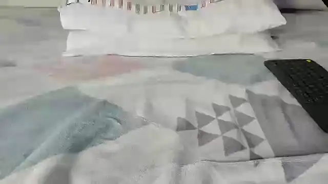 maybelline69 online show from 03.13.25