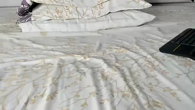 maybelline69 online show from 09.16.25