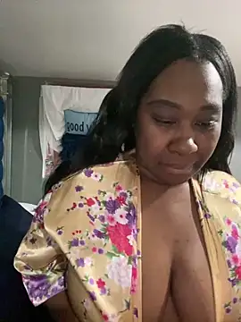 Snapshot of juicesowet chatting on 01.22.25 juicesowet online show from 01.22.25