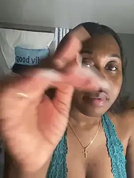 Snapshot of juicesowet chatting on 02.09.25 juicesowet online show from 02.09.25