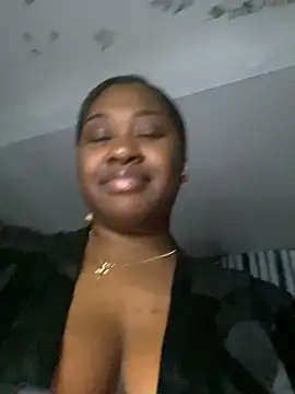 Snapshot of juicesowet chatting on 03.16.25 juicesowet online show from 03.16.25