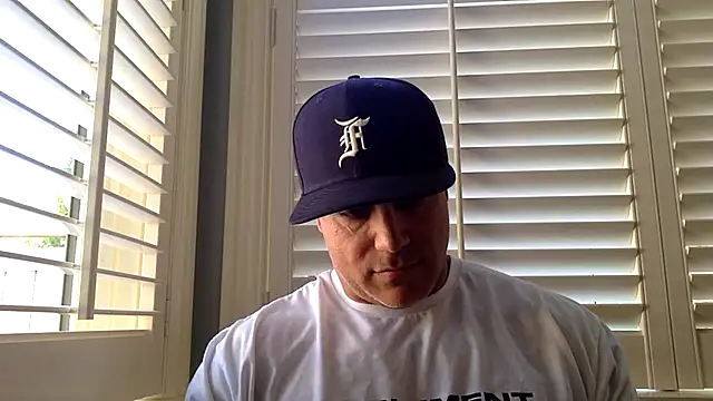 Bad daddy21 online show from 09.22.25