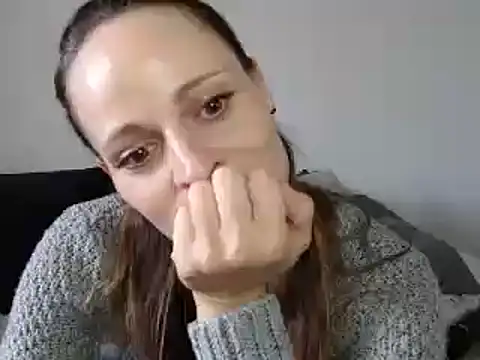 Snapshot of naikah714 chatting on 12.04.24 naikah714 online show from 12.04.24