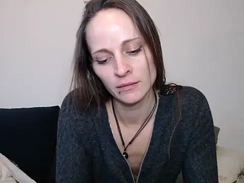 Snapshot of naikah714 chatting on 12.15.24 naikah714 online show from 12.15.24