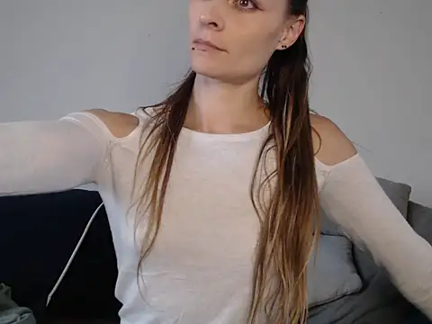 Snapshot of naikah714 chatting on 03.09.25 naikah714 online show from 03.09.25