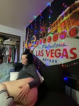 SidneyRaee online show from 01.21.25