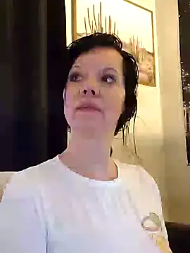 SidneyRaee online show from 01.31.25