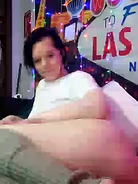 SidneyRaee online show from 02.05.25