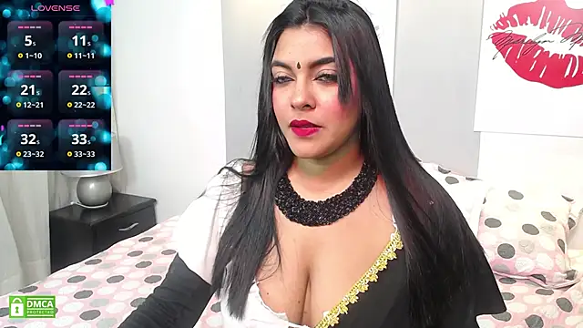 lakshmiraniii online show from 02.04.25