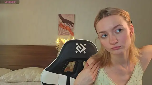 IdaValenti online show from 09.26.25