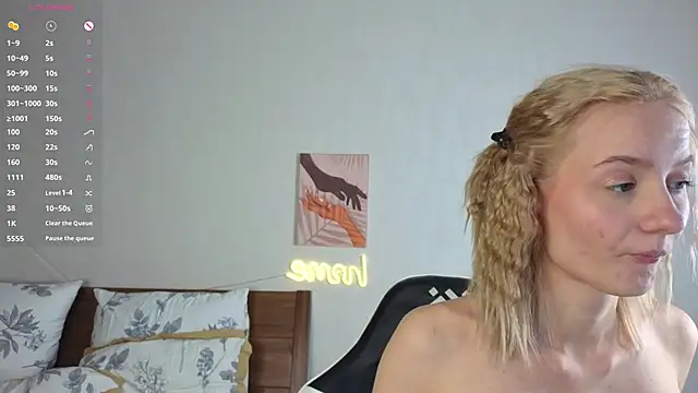 IdaValenti online show from 10.24.25