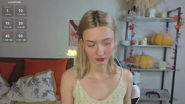 IdaValenti online show from 12.03.25