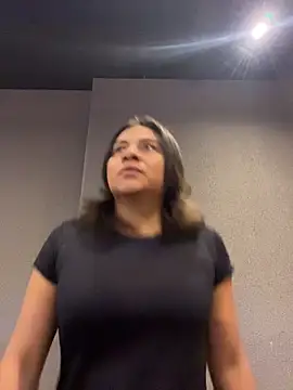 Nina-Eros1 online show from 11.28.25