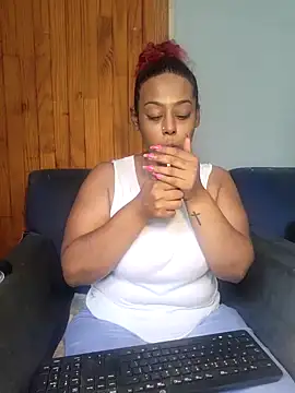 Snapshot of indian_hotty_jus4fun chatting on 12.13.24 indian hotty jus4fun online show from 12.13.24