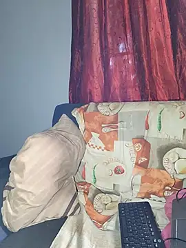 Snapshot of indian_hotty_jus4fun chatting on 11.08.25 indian hotty jus4fun online show from 11.08.25