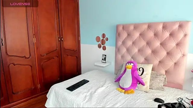 Snapshot of _Sarahh_0 chatting on 12.06.24 Sarahh 0 online show from 12.06.24