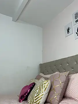 ImAlicee online show from 02.10.26