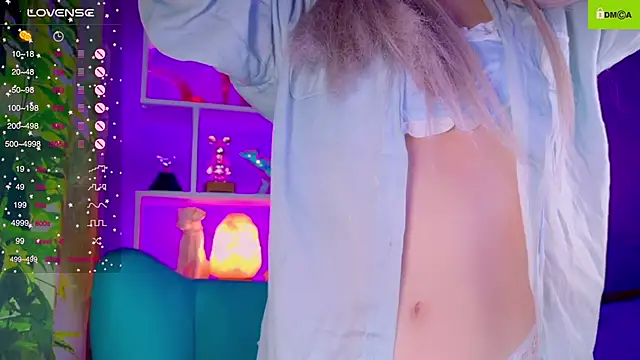 Flash Summer online show from 11.16.25