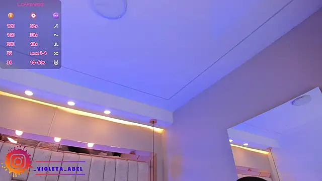 VioletaAbel online show from 01.22.25