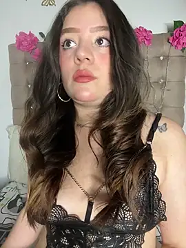 Snapshot of Jullieetta chatting on 02.27.26 Jullieetta online show from 02.27.26