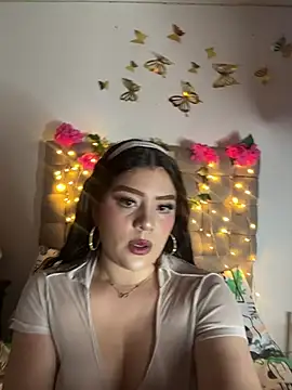 Jullieetta online show from 06.26.26