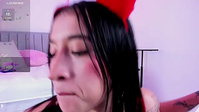 EriKlein online show from 02.13.25