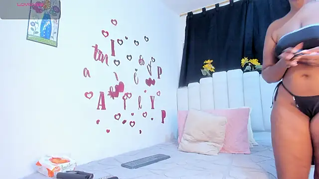 RoxannaBlanche online show from 03.06.26