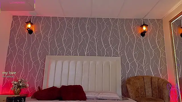 Snapshot of madison_fox1 chatting on 11.08.25 madison fox1 online show from 11.08.25