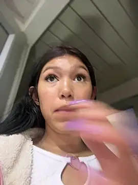 emily rosse04 online show from 02.15.25