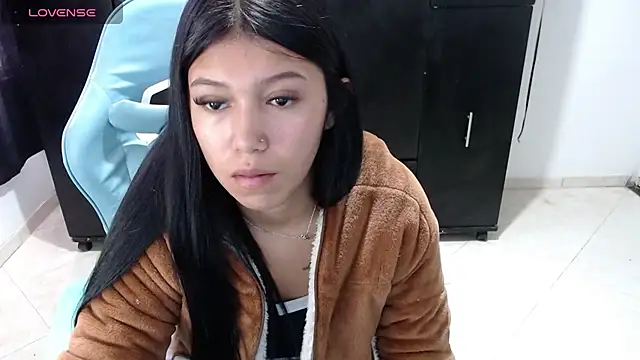 emily rosse04 online show from 06.23.26
