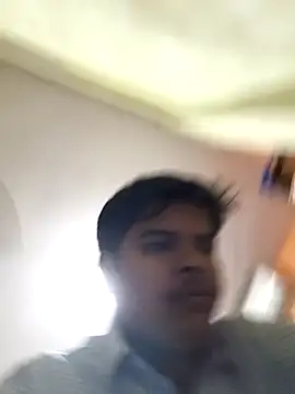 Snapshot of Sand-1 chatting on 12.03.25 Sand-1 online show from 12.03.25