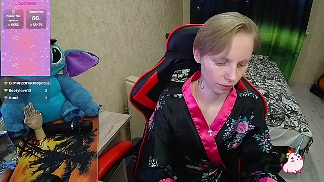 Snapshot of Alexis_Gordon chatting on 03.08.25 Alexis Gordon online show from 03.08.25