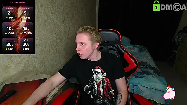 Snapshot of Alexis_Gordon chatting on 10.29.25 Alexis Gordon online show from 10.29.25