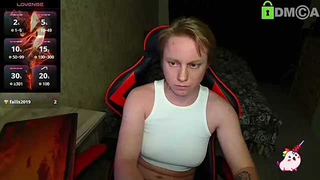 Snapshot of Alexis_Gordon chatting on 11.14.25 Alexis Gordon online show from 11.14.25