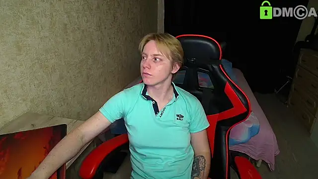 Snapshot of Alexis_Gordon chatting on 11.15.25 Alexis Gordon online show from 11.15.25