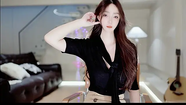 Snapshot of -Aricia- chatting on 11.25.25 -Aricia- online show from 11.25.25