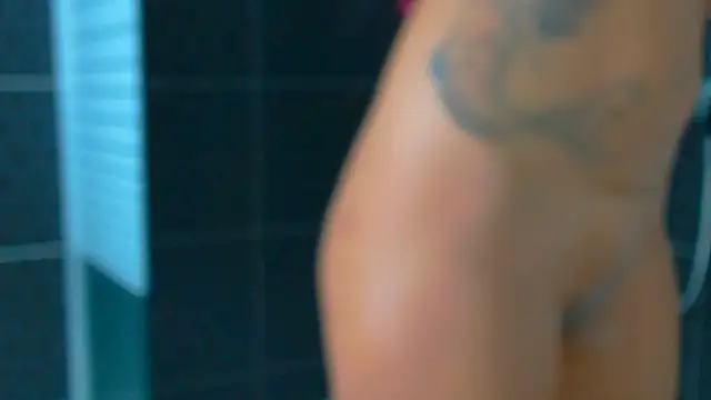 Snapshot of Turkish_Latina chatting on 12.12.24 Turkish Latina online show from 12.12.24