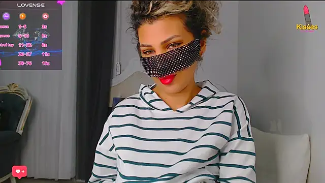 Snapshot of Turkish_Latina chatting on 01.19.25 Turkish Latina online show from 01.19.25