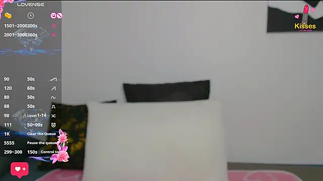 Snapshot of Turkish_Latina chatting on 02.18.25 Turkish Latina online show from 02.18.25