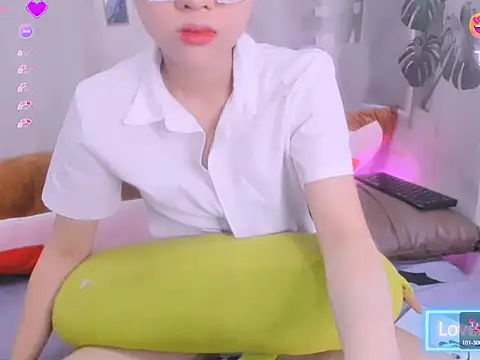 Ly   online show from 06.09.26