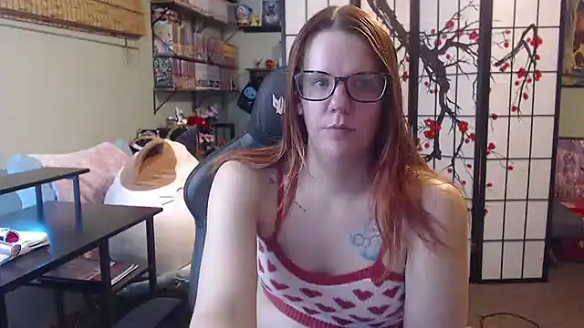 Sarahtineke online show from 05.28.26