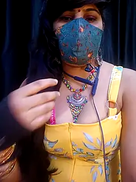 Snapshot of MUMTAJ_1 chatting on 11.04.25 MUMTAJ 1 online show from 11.04.25