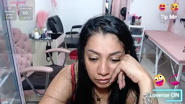 Snapshot of titsbiglovers chatting on 07.28.26 titsbiglovers online show from 07.28.26
