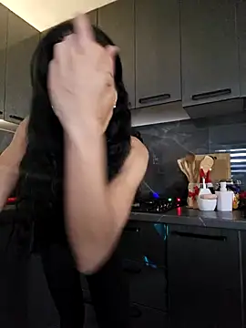 AnaFoxxy online show from 12.18.24