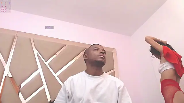 Snapshot of you_and_i9 chatting on 12.18.25 you and i9 online show from 12.18.25