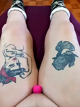 Snapshot of Hotsereia chatting on 03.09.25 Hotsereia online show from 03.09.25