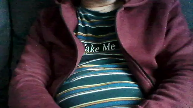 Snapshot of daky_86 chatting on 10.04.25 daky 86 online show from 10.04.25